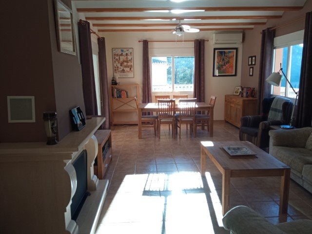 Property 2453 - Image 18